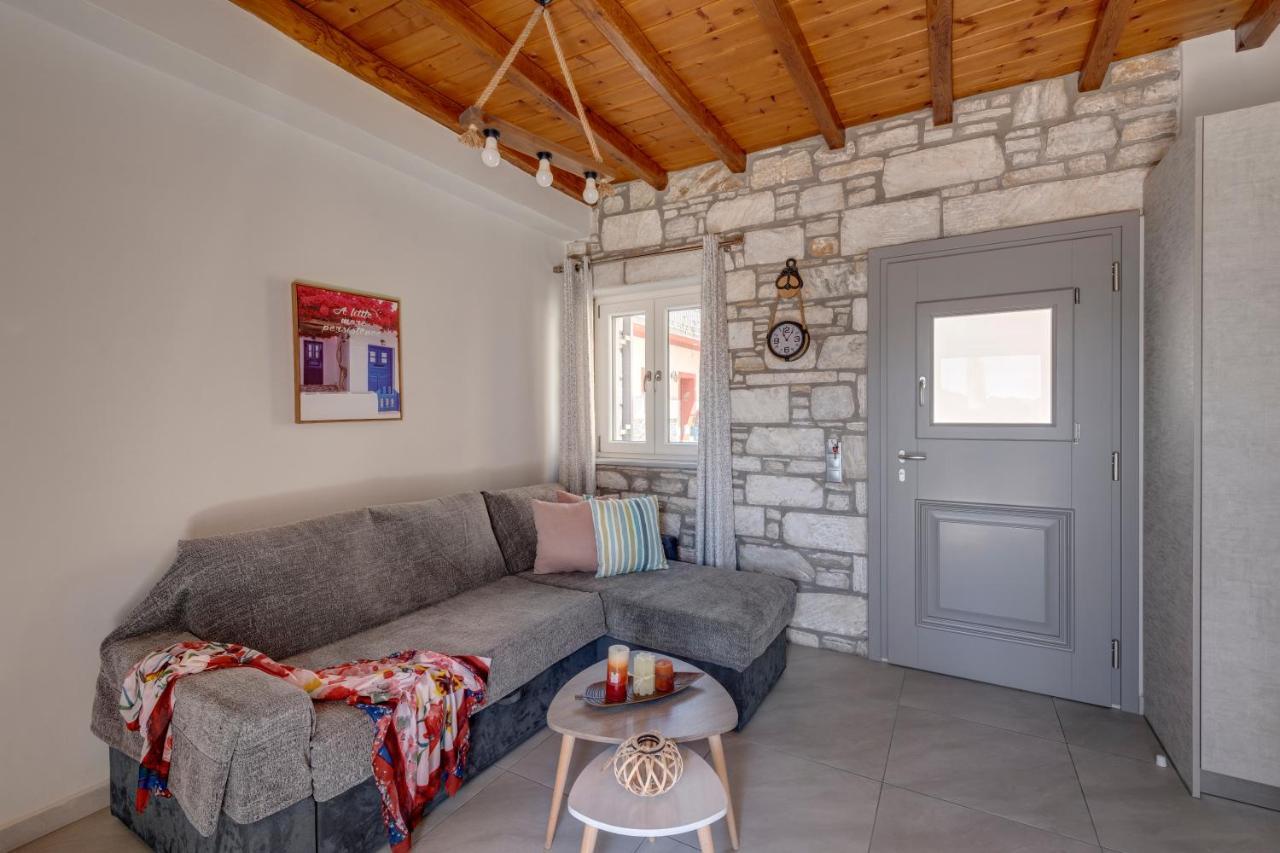 Takis Guesthouse-orneda-hermoupolis Apartment