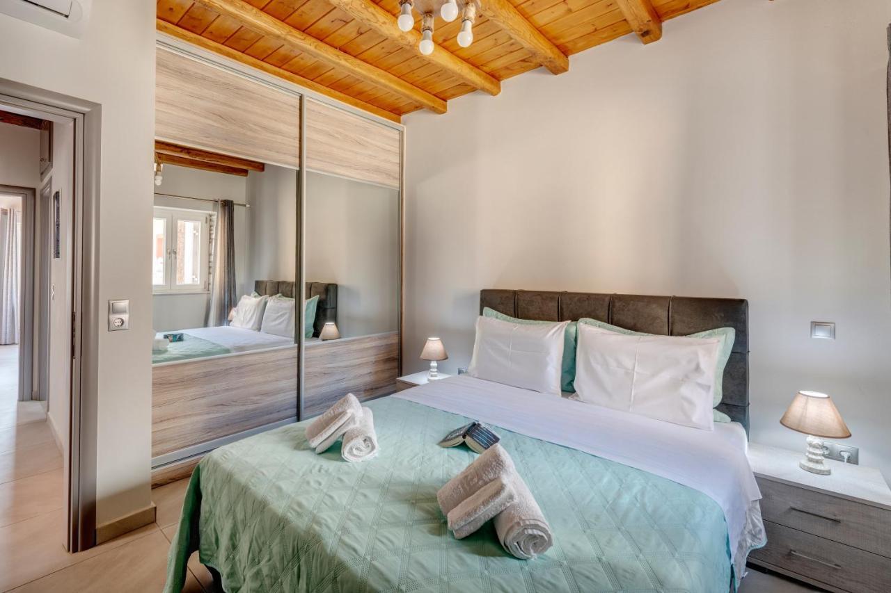 Takis Guesthouse-orneda-hermoupolis *