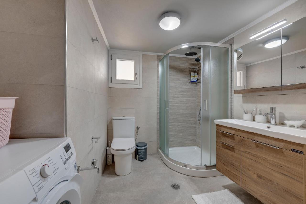 Takis Guesthouse-orneda-hermoupolis