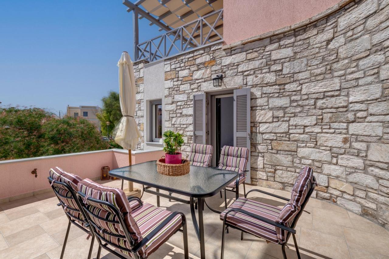 Takis Guesthouse-orneda-hermoupolis *